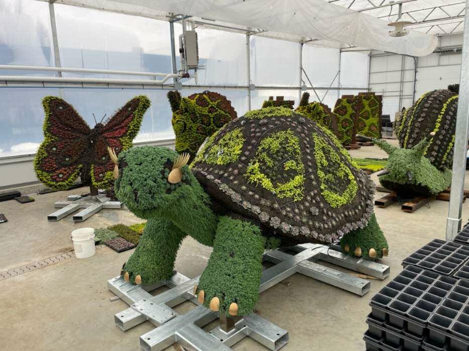 Philadelphia Zoo unveils ZooTopiaries, garden tours for America250